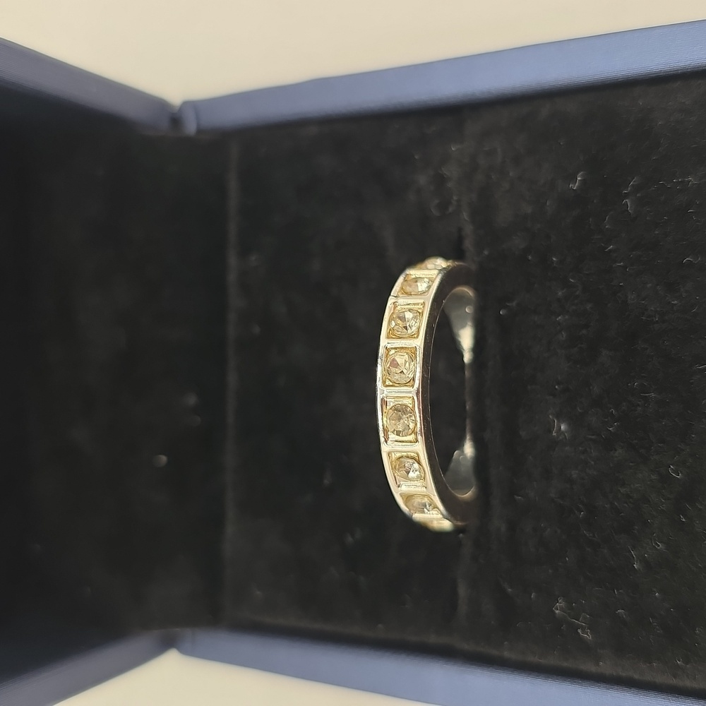 Stunning Silver Rings with Sparkling Accents - Picture 8 of 9